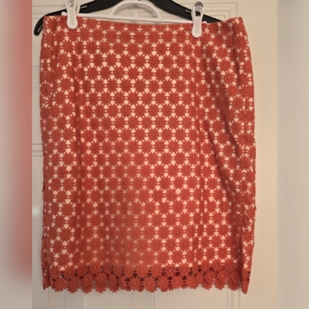 Floral Lace Skirt - Red
